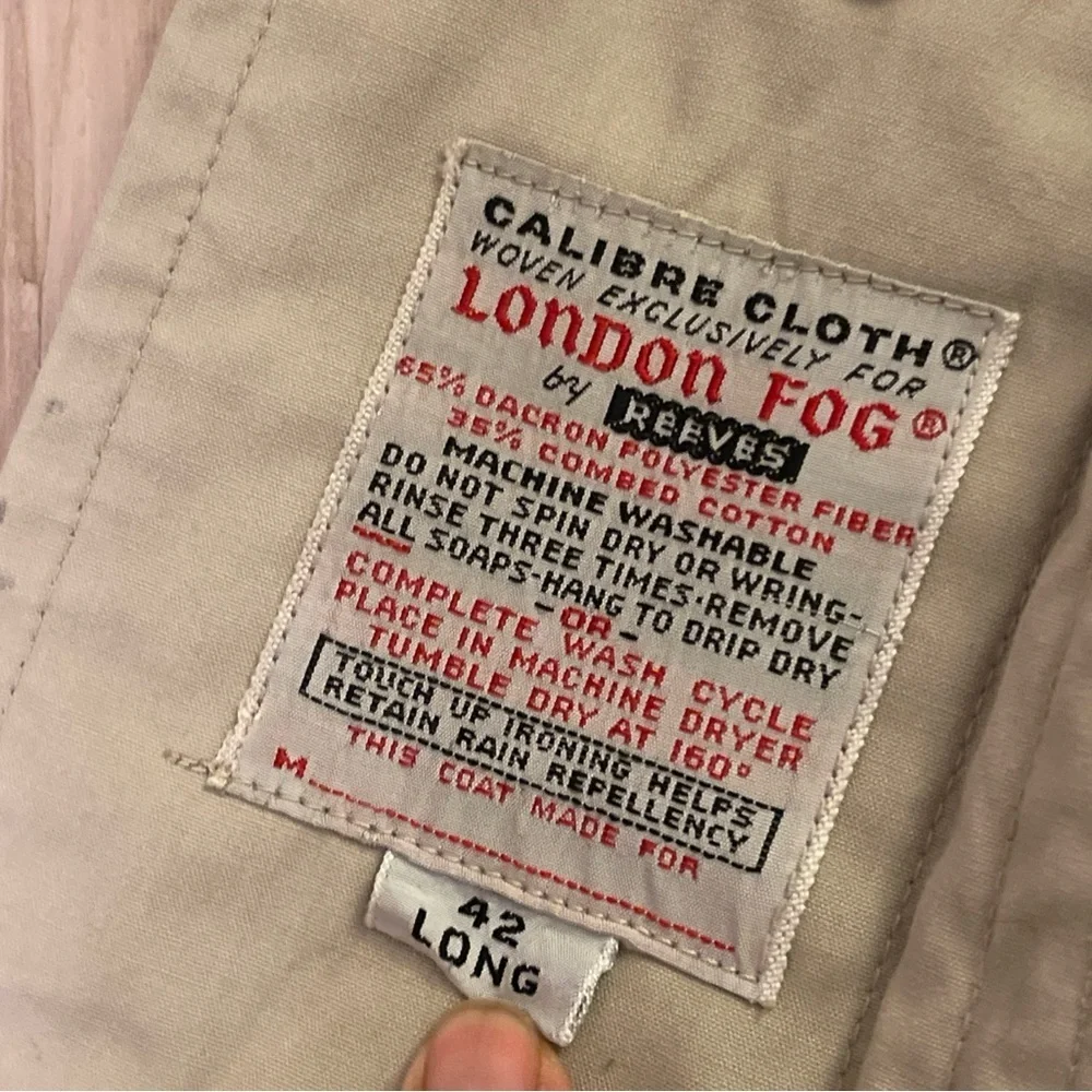 London Fog Men's Classic Tan Trench Coat 42 Long